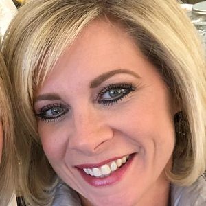Meet your Posher, Courtney